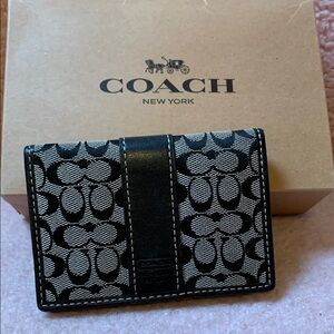 Coach Monogram Black and Gray Card Holder